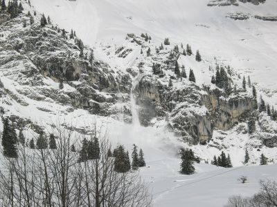 avalanche.jpg